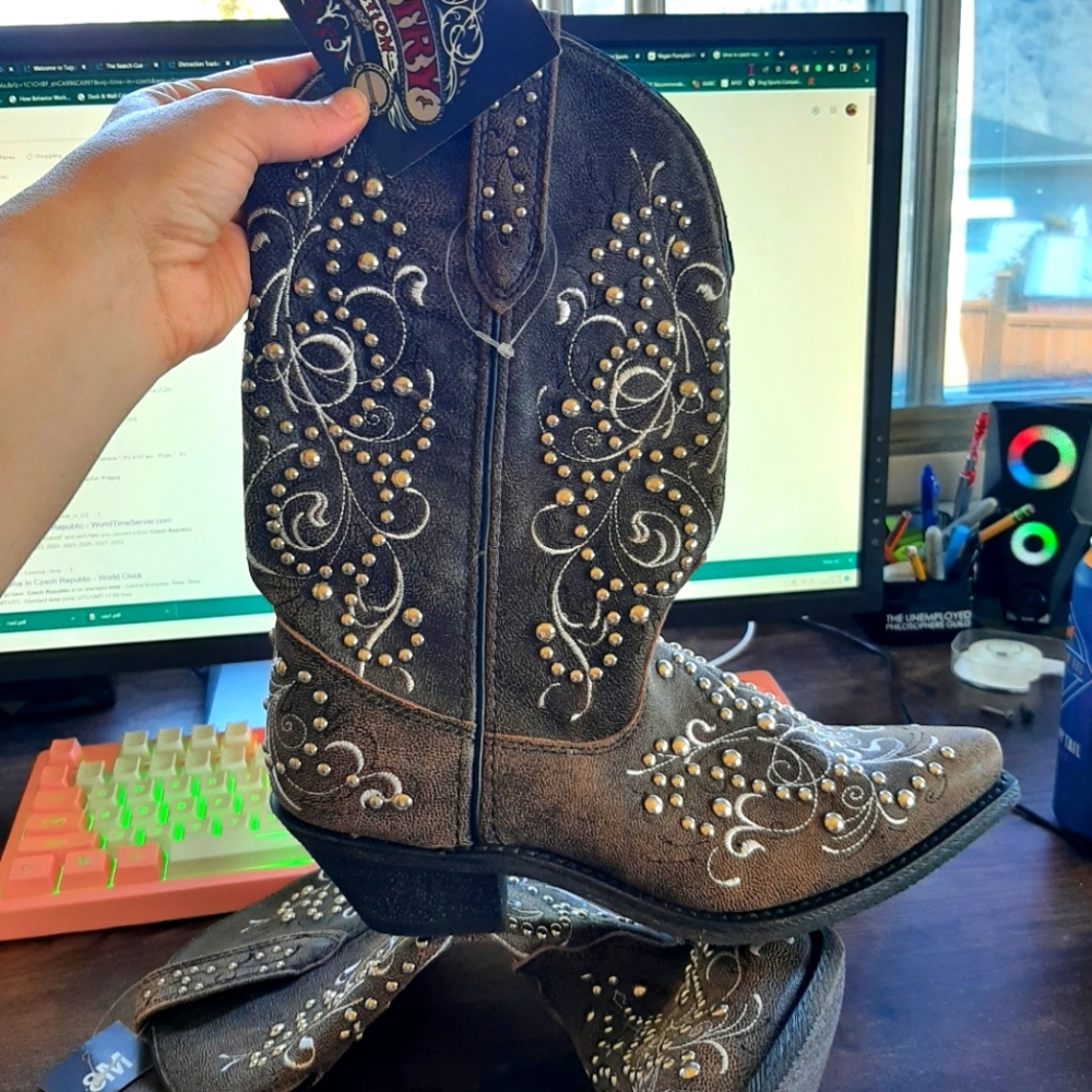 Leather country cowboy cowgirl boots